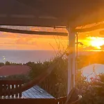 Villa Magalante, Sea View