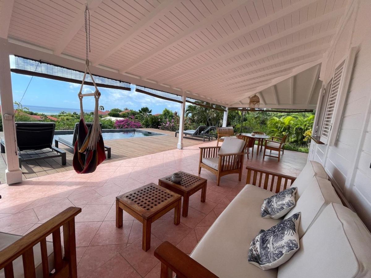 Villa Magalante, Sea View